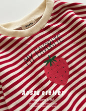 Load image into Gallery viewer, AOSTA KIDS STRAWBERRY SWEAT*PREORDER