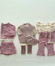 Load image into Gallery viewer, AOSTA KIDS LACE TRIM CROP TOP*PREORDER