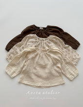 Load image into Gallery viewer, AOSTA KIDS LORO BLOUSE*PREORDER