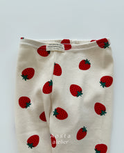 Load image into Gallery viewer, AOSTA KIDS COTTON CHERRY LEGGINGS*PREORDER