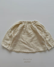 Load image into Gallery viewer, AOSTA KIDS LORO BLOUSE*PREORDER