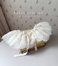 Load image into Gallery viewer, AOSTA KIDS LACE COLLAR*PREORDER