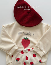 Load image into Gallery viewer, AOSTA KIDS STRAWBERRY SWEAT*PREORDER