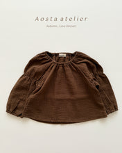 Load image into Gallery viewer, AOSTA KIDS LORO BLOUSE*PREORDER