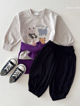 Load image into Gallery viewer, DAILYBEBE KIDS SKETCHBOOK T SHIRT **PREORDER