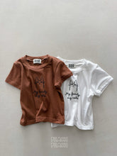 Load image into Gallery viewer, PEACH PEACH MY CATS TEE SHIRT*PREORDER