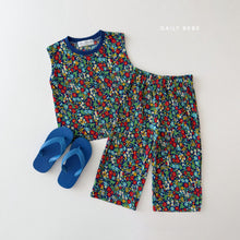 Load image into Gallery viewer, DAILYBEBE KIDS UNI TOP BOTTOM SET**PREORDER