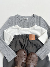 Load image into Gallery viewer, DIGREEN MOM WIGGLY RIBBED CARDIGAN*PREORDER