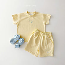 Load image into Gallery viewer, DAILYBEBE KIDS LOVE ME TOP BOTTOM SET**PREORDER