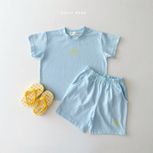 Load image into Gallery viewer, DAILYBEBE KIDS LOVE ME TOP BOTTOM SET**PREORDER