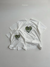 Load image into Gallery viewer, DIGREEN MOM / KIDS LOVELY SUMMER TEE SHIRT*PREORDER