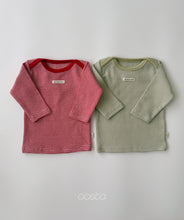 Load image into Gallery viewer, AOSTA FALL SWEET SOUR TEE**PREORDER