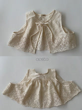 Load image into Gallery viewer, AOSTA FALL LACE JENNY OPEN VEST**PREORDER
