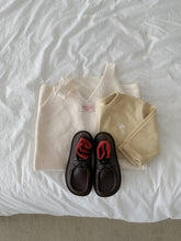 Load image into Gallery viewer, MINIROBE KIDS ROBE HOUSE TEE SHIRT**Preorder