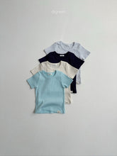Load image into Gallery viewer, DIGREEN KIDS MATTHEW SHORT SLEEVES TEE*PREORDER