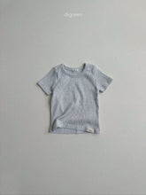 Load image into Gallery viewer, DIGREEN KIDS MATTHEW SHORT SLEEVES TEE*PREORDER