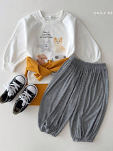 Load image into Gallery viewer, DAILYBEBE KIDS SKETCHBOOK T SHIRT **PREORDER
