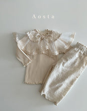 Load image into Gallery viewer, AOSTA KIDS Sophie Cape*Preorder