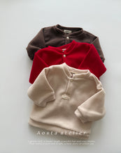 Load image into Gallery viewer, AOSTA KIDS WINTER SWEAT SHIRT*PREORDER