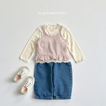 Load image into Gallery viewer, VIVID KIDS SLEEVLESS STRING TEE *PREORDER
