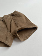 Load image into Gallery viewer, MINIROBE KIDS CORD SHORTS**Preorder