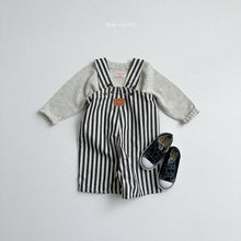 Load image into Gallery viewer, MINIROBE KIDS Benny suspenders suit*Preorder