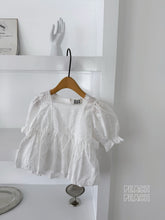 Load image into Gallery viewer, PEACH PEACH KIDS AOI BLOUSE*PREORDER