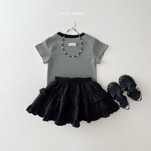 Load image into Gallery viewer, DAILYBEBE KIDS STRIPE TOP**PREORDER
