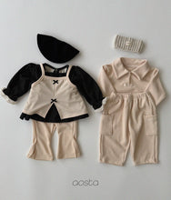 Load image into Gallery viewer, AOSTA FALL VIVI VEST**PREORDER