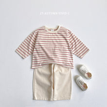 Load image into Gallery viewer, VIVID KIDS STRIPE SWEATER*PREORDER