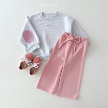 Load image into Gallery viewer, DAILYBEBE KIDS PADDED SWEATER**PREORDER