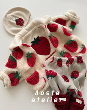 Load image into Gallery viewer, AOSTA KIDS STRAWBERRY REVERSIBLE JACKET*PREORDER