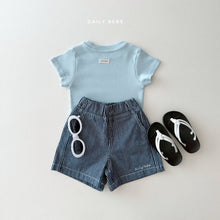 Load image into Gallery viewer, DAILYBEBE KIDS SIGNATURE TOP**PREORDER