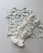 Load image into Gallery viewer, AOSTA KIDS BOW SLING LEGGINGS*PREORDER