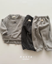 Load image into Gallery viewer, AOSTA KIDS WOOL TURTLENECK*PREORDER