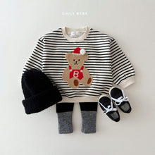 Load image into Gallery viewer, DAILYBEBE KIDS SANTA BEAR SWEAT**PREORDER