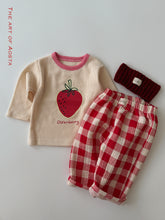 Load image into Gallery viewer, AOSTA FALL STRAWBERRY TEE**PREORDER