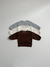 Load image into Gallery viewer, MINIROBE KIDS SOFT LONG SLEEVE TEE**Preorder