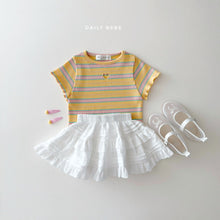 Load image into Gallery viewer, DAILYBEBE KIDS STRIPE HEART TOP**PREORDER