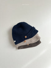 Load image into Gallery viewer, MINIROBE KIDS LAID BUTTON HAT*Preorder
