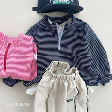 Load image into Gallery viewer, BLACKBEAN KIDS EZO ZIP UP TOP* PREORDER