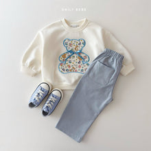 Load image into Gallery viewer, DAILYBEBE KIDS FLORAL PATTERN SWEAT**PREORDER