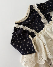 Load image into Gallery viewer, AOSTA FALL LACE CAN CAN BLOUSE**PREORDER