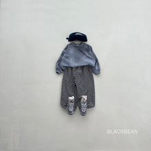 Load image into Gallery viewer, BLACKBEAN KIDS  TWIST TEE* PREORDER