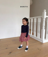 Load image into Gallery viewer, BONITO KIDS EYELET TEE*PREORDER