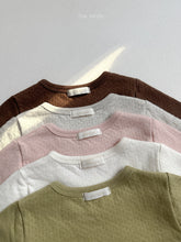 將圖片載入圖庫檢視器中，MINIROBE 兒童小屋圓形T卹**預購