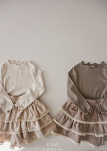 Load image into Gallery viewer, ROA KIDS RUFFLE SKIRT*PREORDER