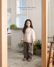 Load image into Gallery viewer, ANGGO KIDS LETTERING SWEAT SHIRT**PREORDER