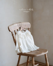 Load image into Gallery viewer, ANGGO KIDS LACE FRILL TOP**PREORDER
