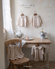 Load image into Gallery viewer, ANGGO KIDS COLLAR TOP**PREORDER